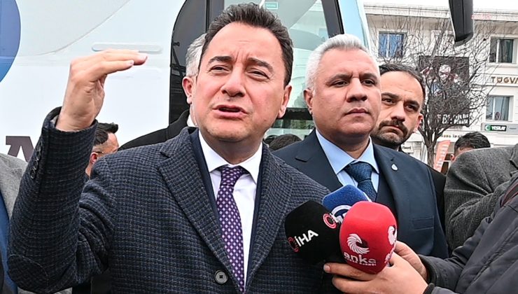 Ali Babacan: Bırakıp gitmesi lazım