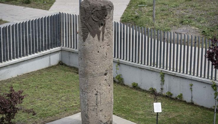 Tarihe ışık tutan altı tonluk dikili taş müzede sergileniyor