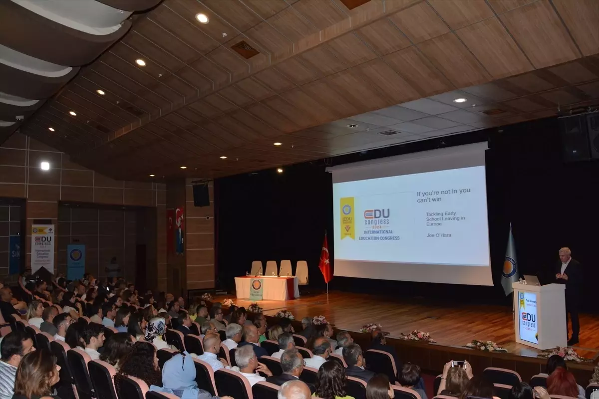 Diyarbakır’da Eğitim Kongresi Başladı